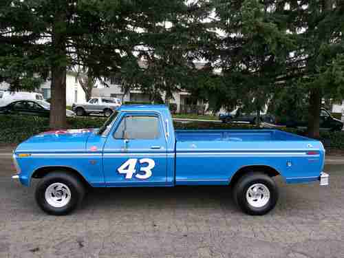 1975 Ford Ford F-100 4X4 STP RICHARD PETTY EDITION  WORLDWIDE NO RESERVE AUCTION, image 11