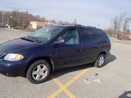 2005 dodge  grand caravan sxt 3.8