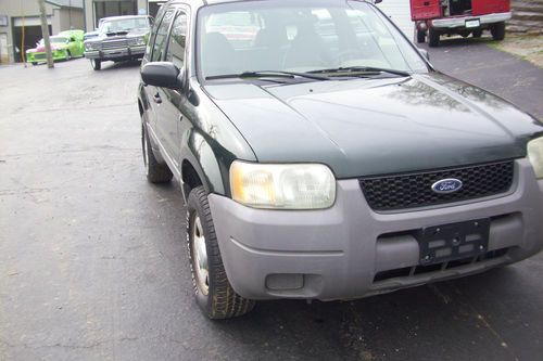 2001 ford escape ( bad engine )  no reserve