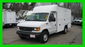 2004 ford e 350 12' spartan utility box single wheel