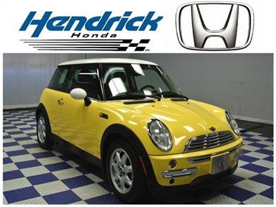 2003 mini cooper - 5spd manual - leather - heated seats - cd - local trade