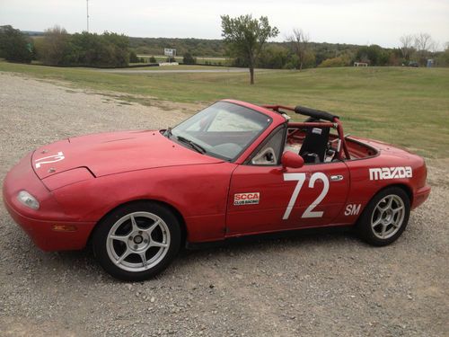 1992 mazda miata base convertible 2-door 1.6l