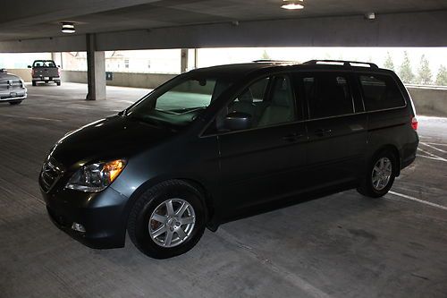 2006 honda odyssey dvd / nav touring model