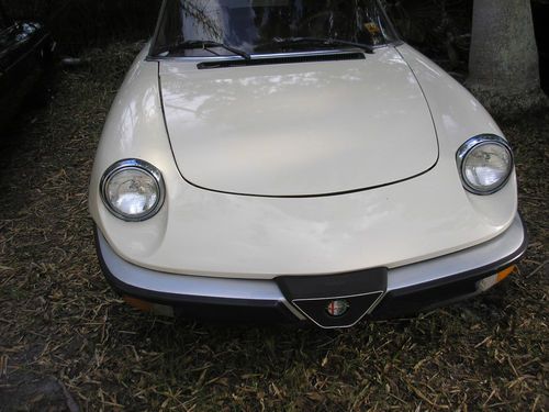 2-alfa romeo spiders