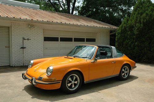 1970 porsche 911s targa - signal orange