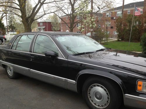 1993 cadillac fleetwood brougham sedan 4-door 5.7l