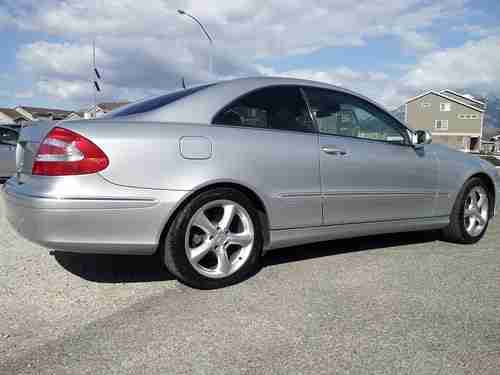 BEAUTIFUL 2005 MERCEDEZ CLK 320 COUPE WITH LOW MILES, image 6