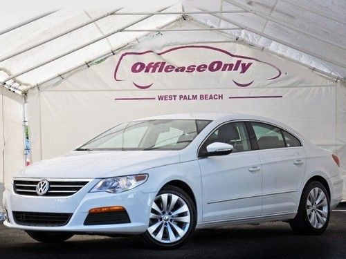 Low miles cd changer leatherette rear spoiler factory warranty off lease only