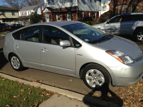 2009 toyota prius base hatchback 4-door 1.5l