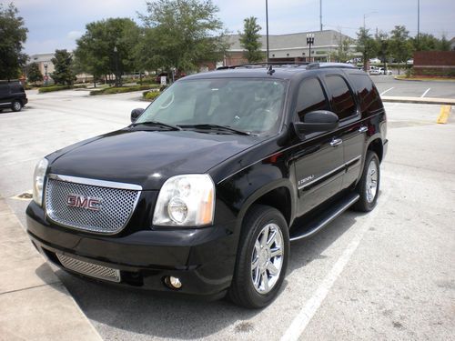 2007 gmc yukon denali sport utility 4-door 6.2l awd exc.shape! highway miles!