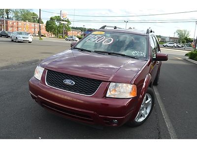 2006 ford freestyle limited awd tv, dvd , one owner, service records