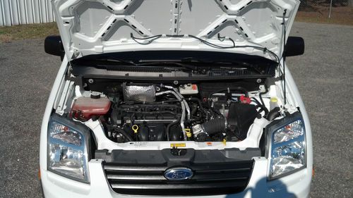 2011 ford transit connect xlt mini cargo van 4-door 2.0l