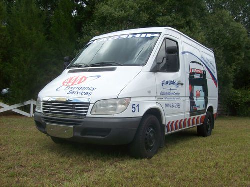 2006 dodge sprinter ,freightliner , m/b turbo deisel great service vehicle