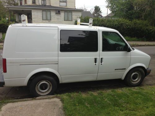 2000 gmc safari sl extended cargo van 3-door 4.3l