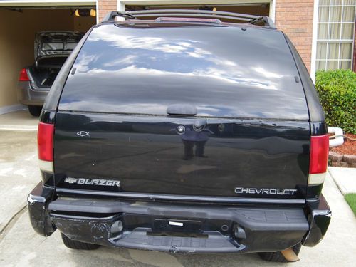 2001 chevrolet blazer ls sport utility 2-door 4.3l