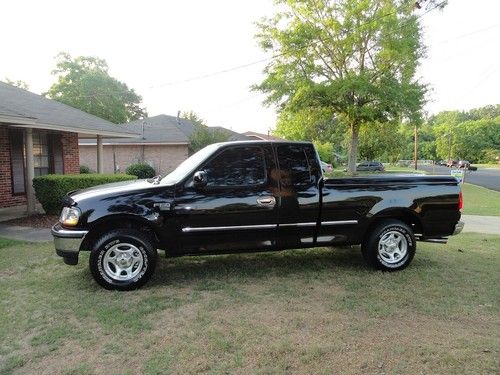 Black 3-door 1998 ford f150 xlt 4.6l