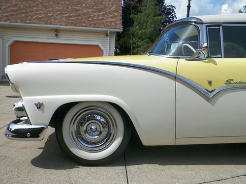 1955 FORD SUNLINER CONVERTIBLE Beautifully Restored Classic!!!, image 3