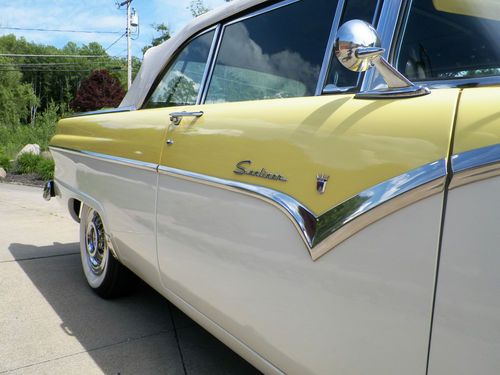 1955 FORD SUNLINER CONVERTIBLE Beautifully Restored Classic!!!, image 16