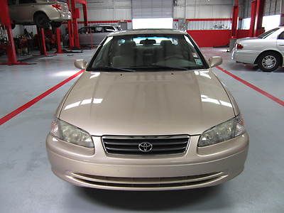 01 TOYOTA CAMRY LE LEATHER SUNROOF CD/CASS AUTOMATIC DEALER INSPECTED 4CYL, US $6,900.00, image 2