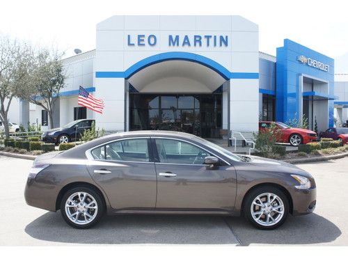 2012 nissan maxima