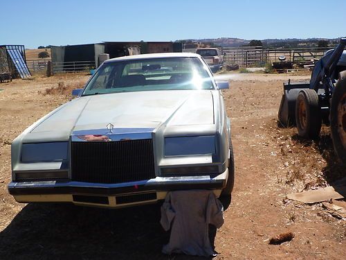 1981 chrysler imperial 100% california car zero rust. runs like new 74k miles