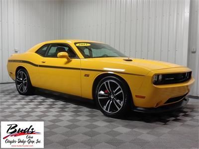 2012 dodge challenger srt8 yellow jacket 6.4 hemi 470 horsepower!