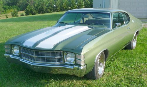 1971 chevy chevelle: 120,000 miles, orig interior, restored 10 years ago - nice!