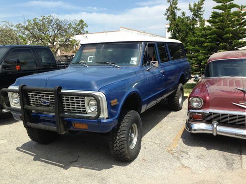 1970 suburban 4x4 3 door