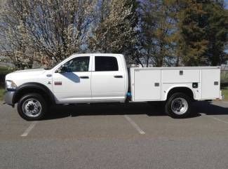 New 2012 dodge ram 5500 4wd 4dr dually cummins diesel service body!