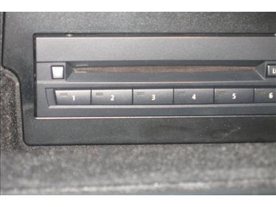 11 Luxury SUV Warranty V-8 32K Miles, US $67,249.00, image 6