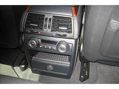 11 Luxury SUV Warranty V-8 32K Miles, US $67,249.00, image 15