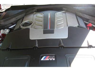 11 Luxury SUV Warranty V-8 32K Miles, US $67,249.00, image 16