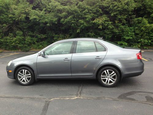 2006 volkswagen jetta tdi sedan 4-door 1.9l 5 speed clean runs great no reserve