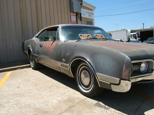 1967 oldsmobile delta 88 custom