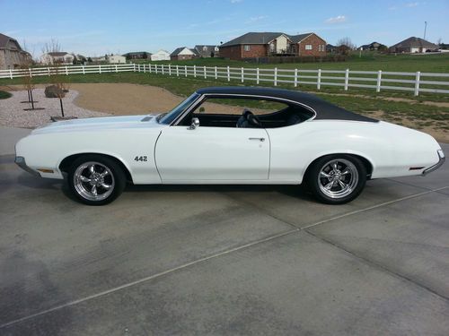 1970 oldsmobile cutlass 442