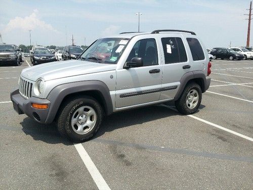 2004 jeep liberty renegade sport utility 4-door 3.7l