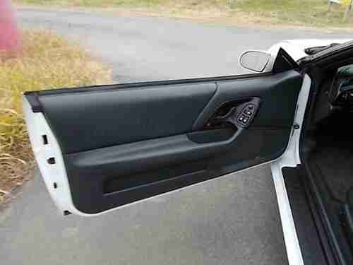 High Grade 1995 Camaro Z28 Convertible Beautiful 18,600 Miles Near MINT!!, US $14,900.00, image 20