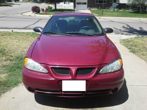 2004 pontiac grand am se sedan 4-door 2.2l