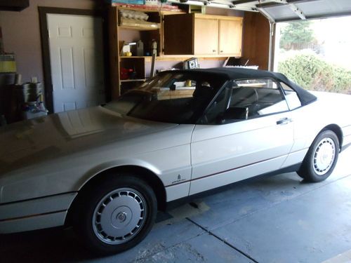1990 Cadillac Allante Base Convertible 2-Door 4.5L, image 4