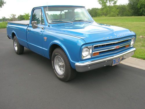 Chevrolet chevy c-20 long bed 3/4 ton 2wd blue same family since 1969 auto trans