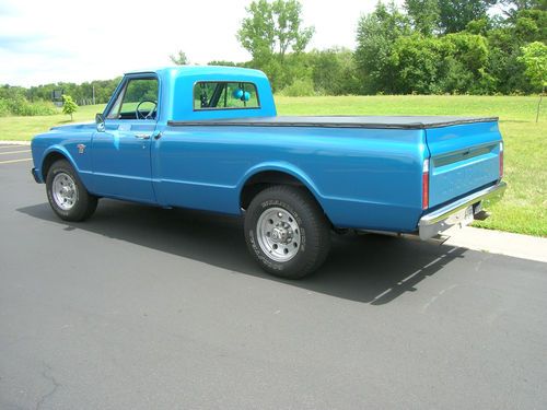 Chevrolet Chevy C-20 long bed 3/4 ton 2WD blue same family since 1969 auto trans, image 2