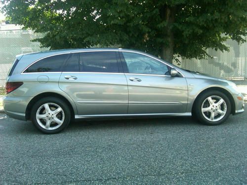 2010 mercedes benz r 350 bluetec 4wd loaded, 1 owner, very good condition