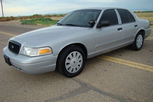 2010 ford crown victoria police package interceptor in nice condition, 79k miles