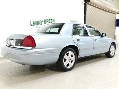 Flex Fuel Ethanol 4.6L V8 Blue Sedan New Tires Leather Seats Cruise Controls CD, image 5