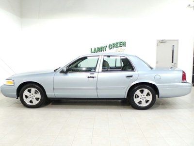 Flex Fuel Ethanol 4.6L V8 Blue Sedan New Tires Leather Seats Cruise Controls CD, image 8