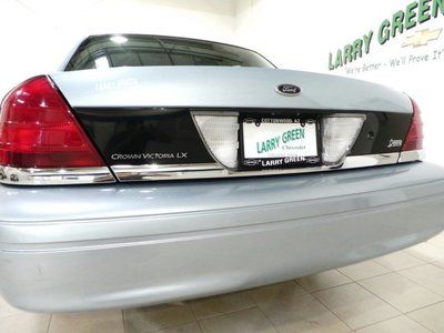 Flex Fuel Ethanol 4.6L V8 Blue Sedan New Tires Leather Seats Cruise Controls CD, image 15