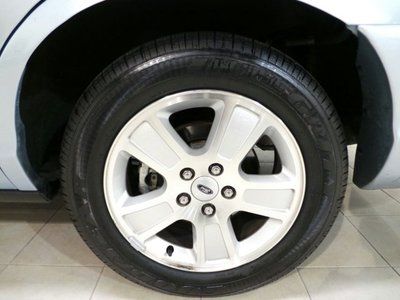 Flex Fuel Ethanol 4.6L V8 Blue Sedan New Tires Leather Seats Cruise Controls CD, image 17