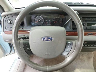 Flex Fuel Ethanol 4.6L V8 Blue Sedan New Tires Leather Seats Cruise Controls CD, image 19