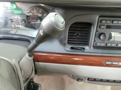 Flex Fuel Ethanol 4.6L V8 Blue Sedan New Tires Leather Seats Cruise Controls CD, image 30