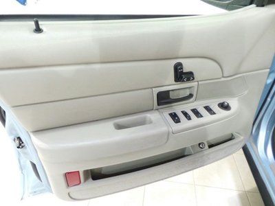 Flex Fuel Ethanol 4.6L V8 Blue Sedan New Tires Leather Seats Cruise Controls CD, image 38